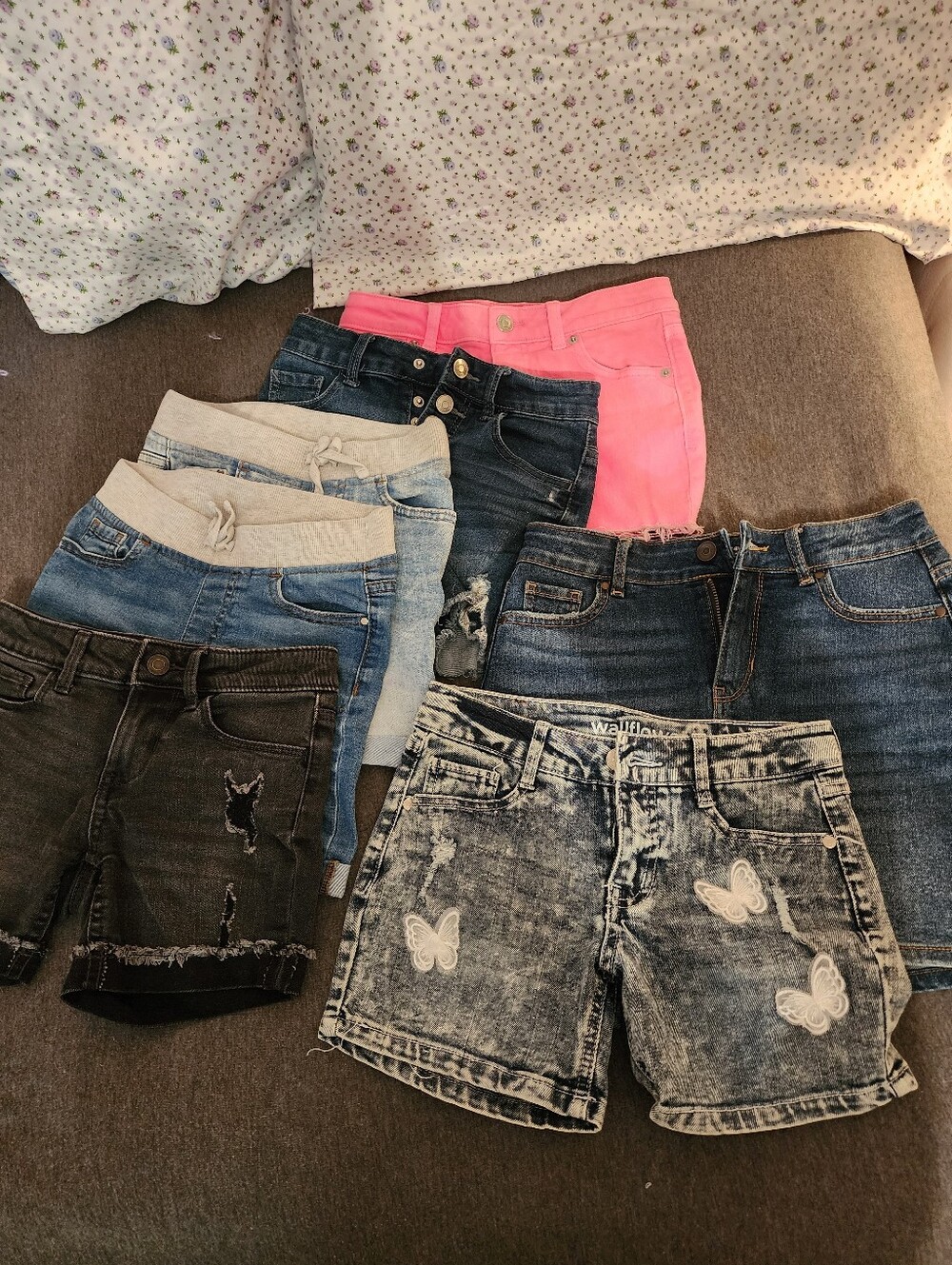 Girls Denim Jean Shorts - 6 Pairs 1 Skirt Sz 7 / 8